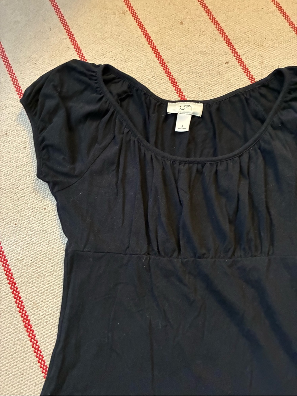 LOFT Black Scoop Neck Cap Sleeve Babydoll Tee